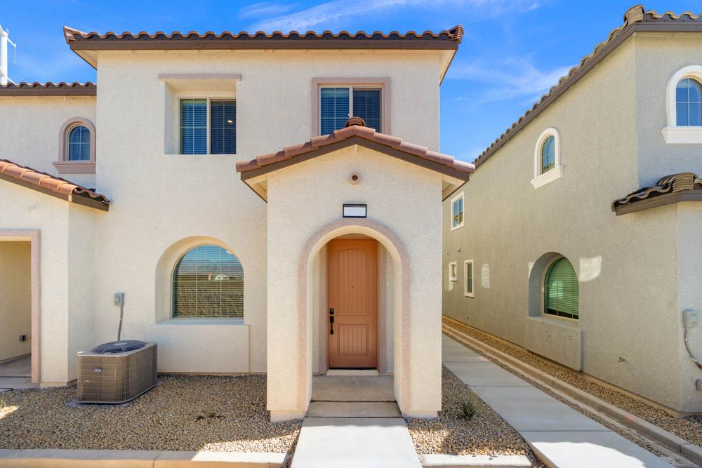 Welcome home to the Matterhorn at Topaz at Skye Canyon.