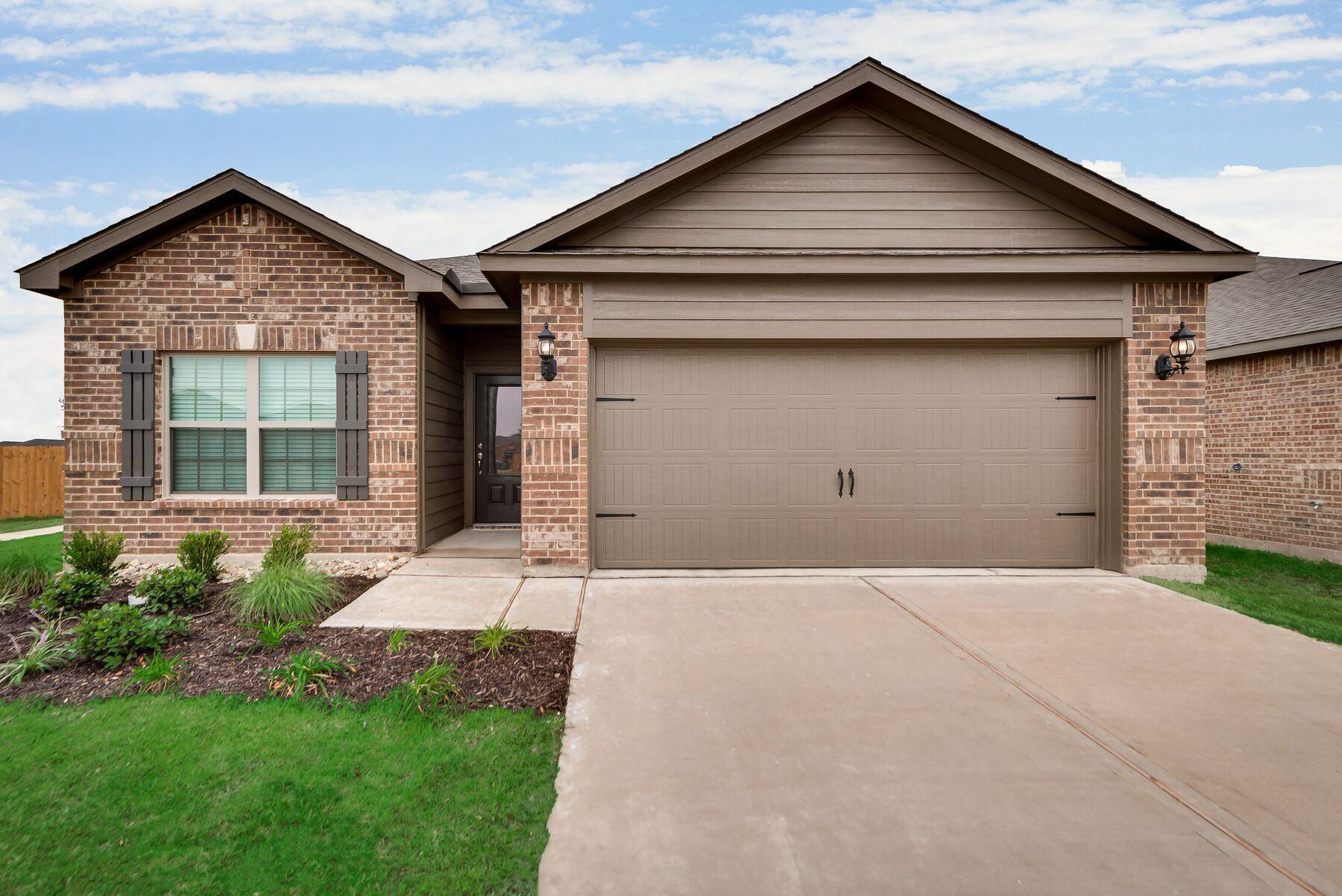 LGI Homes at North Pointe Crossing