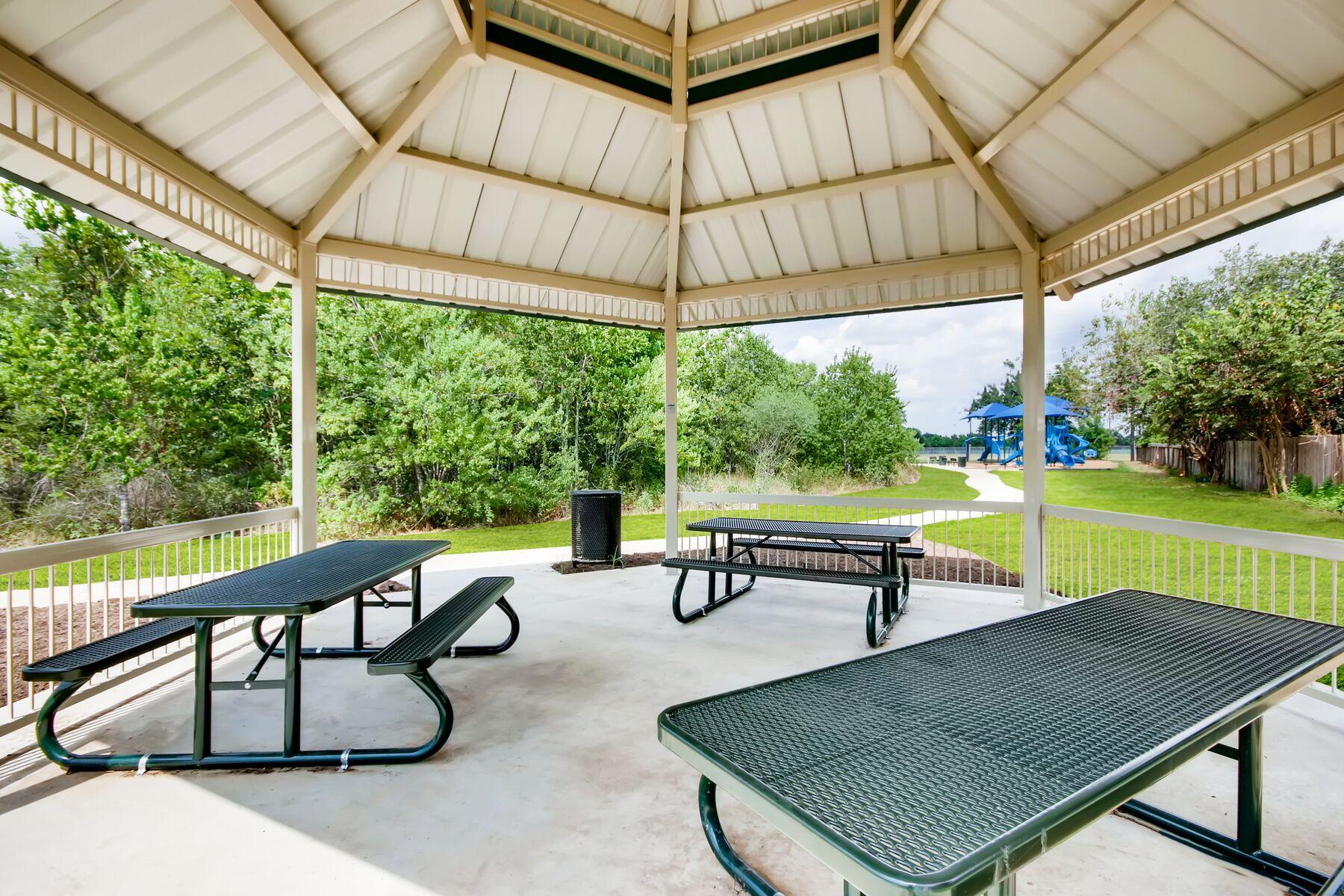 LGI Homes at Crystal Lakes