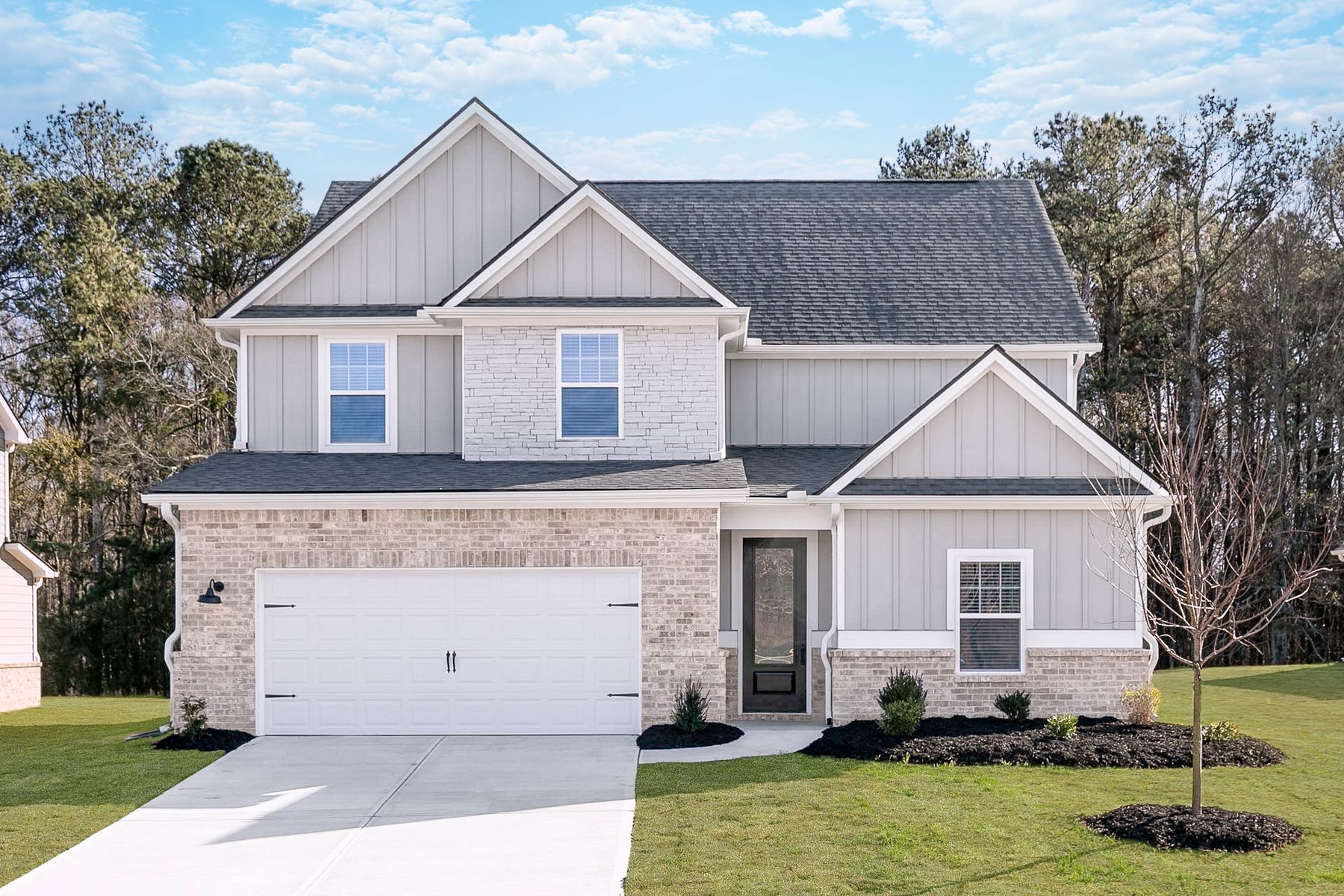 Lovely exterior view of The Hartwell