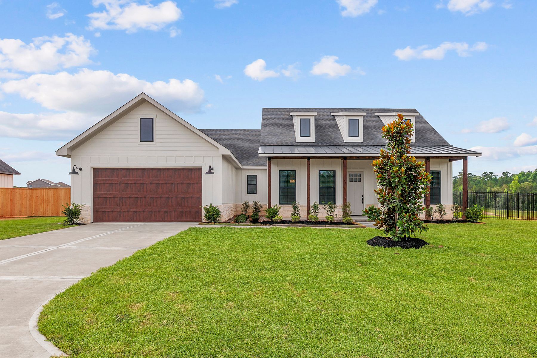 The Lyon:Terrata Homes