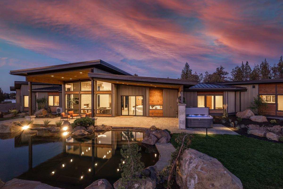 Makena Built,97703