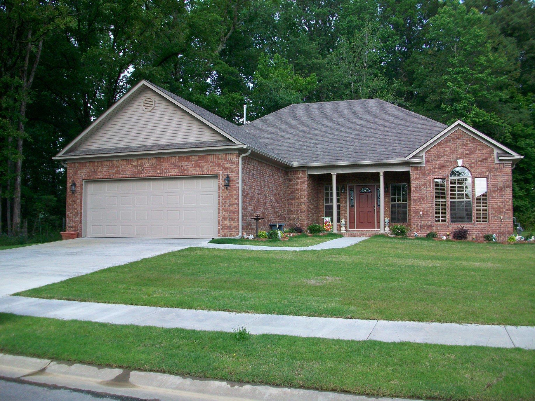 Mallard Homes and Contractors,72173