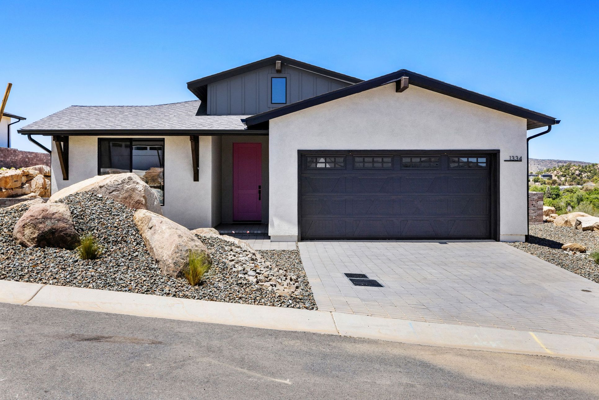 1334 Rockwood Dr:Elevation