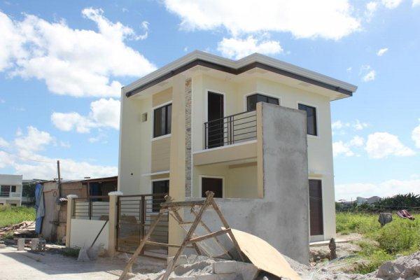 Brassie Estates,46304