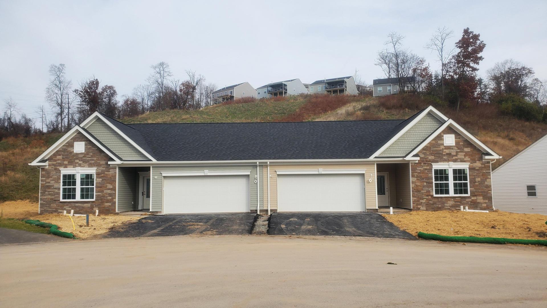 Exterior:Street View