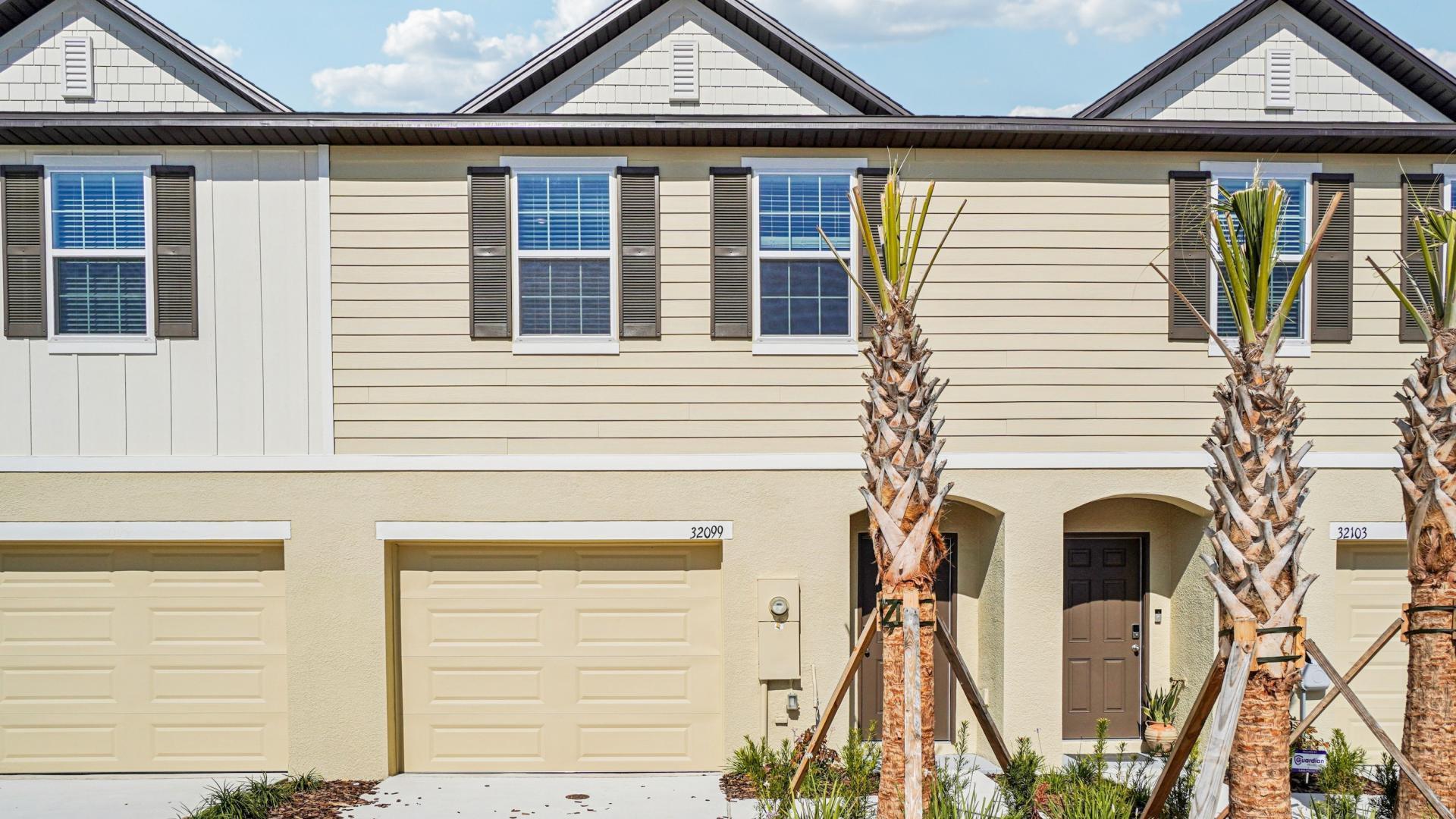 Exterior:Street View