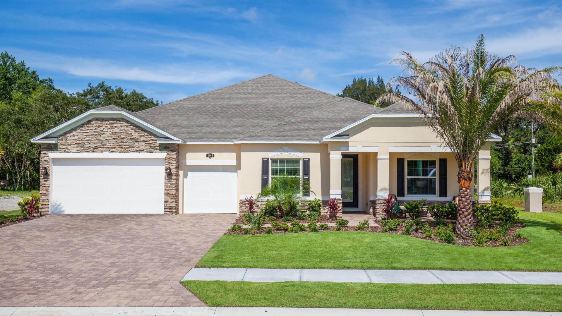 Single-family homes now selling in Cape Coral - on your homesite or ours!