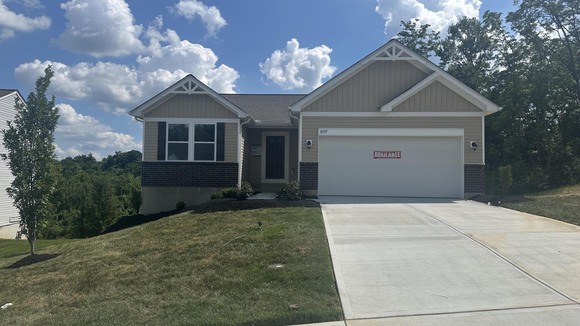 Exterior:Street View