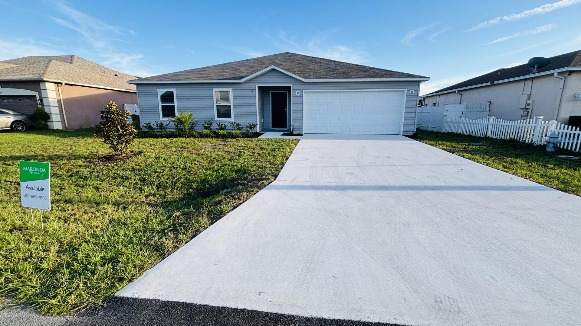 Exterior:Street View