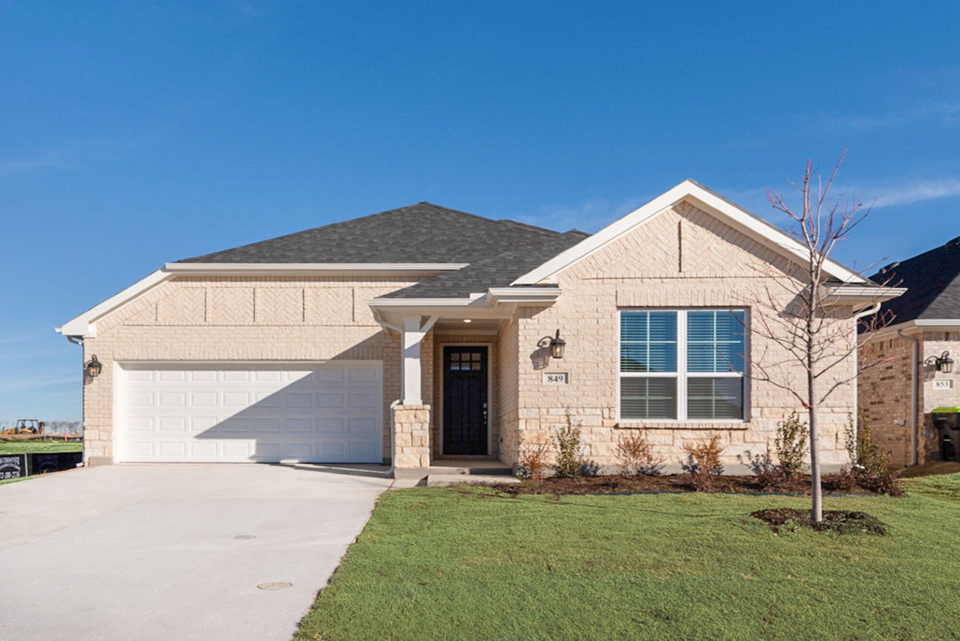 Exterior:The Amelia - Hill Country 2 Elevation