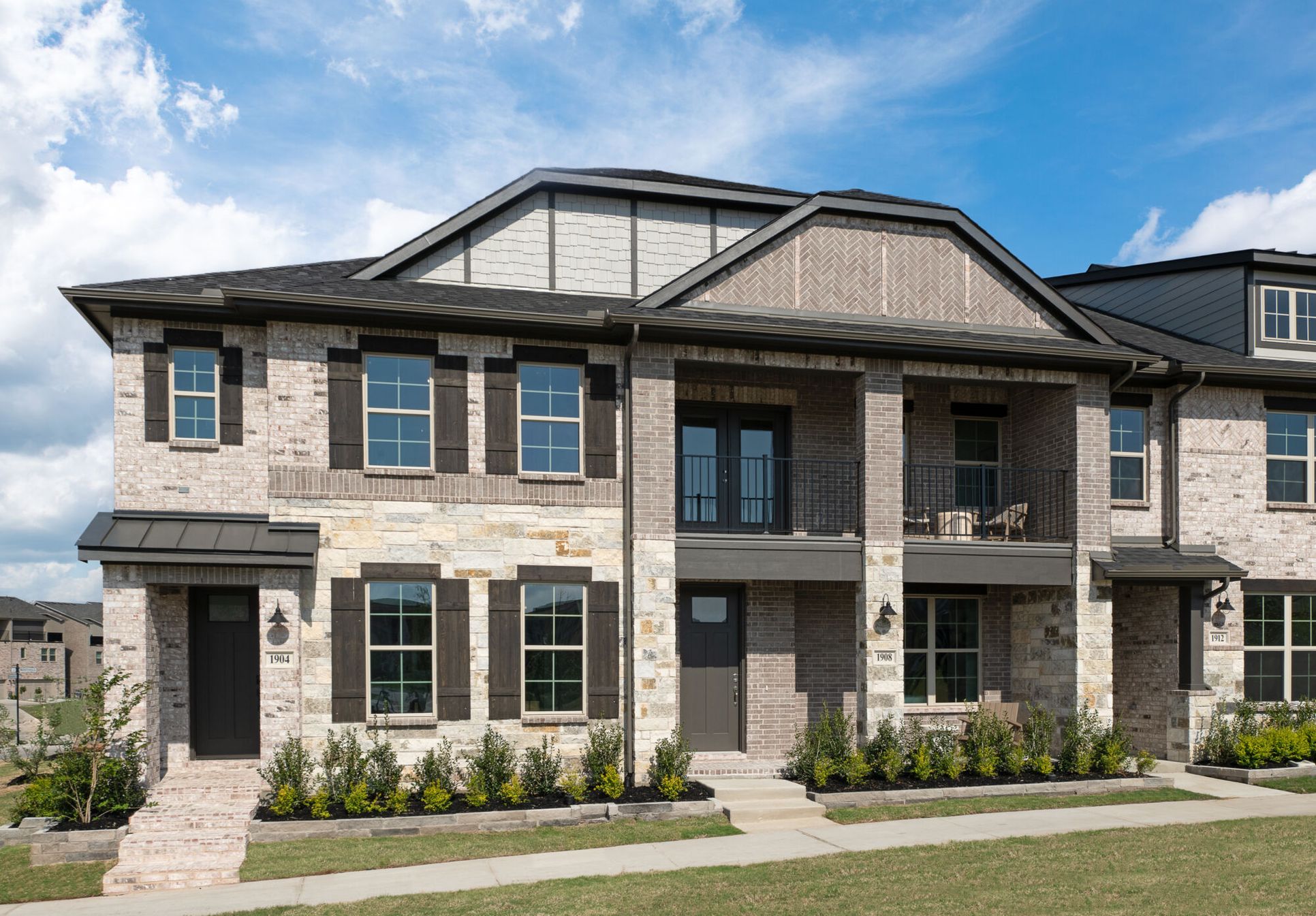 Exterior:The Somerville Model