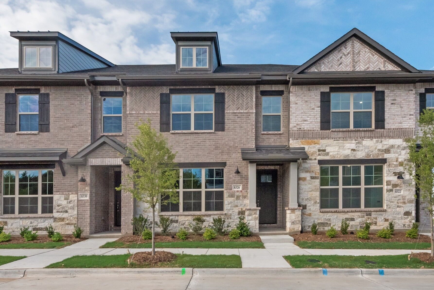 Exterior:Front Elevation