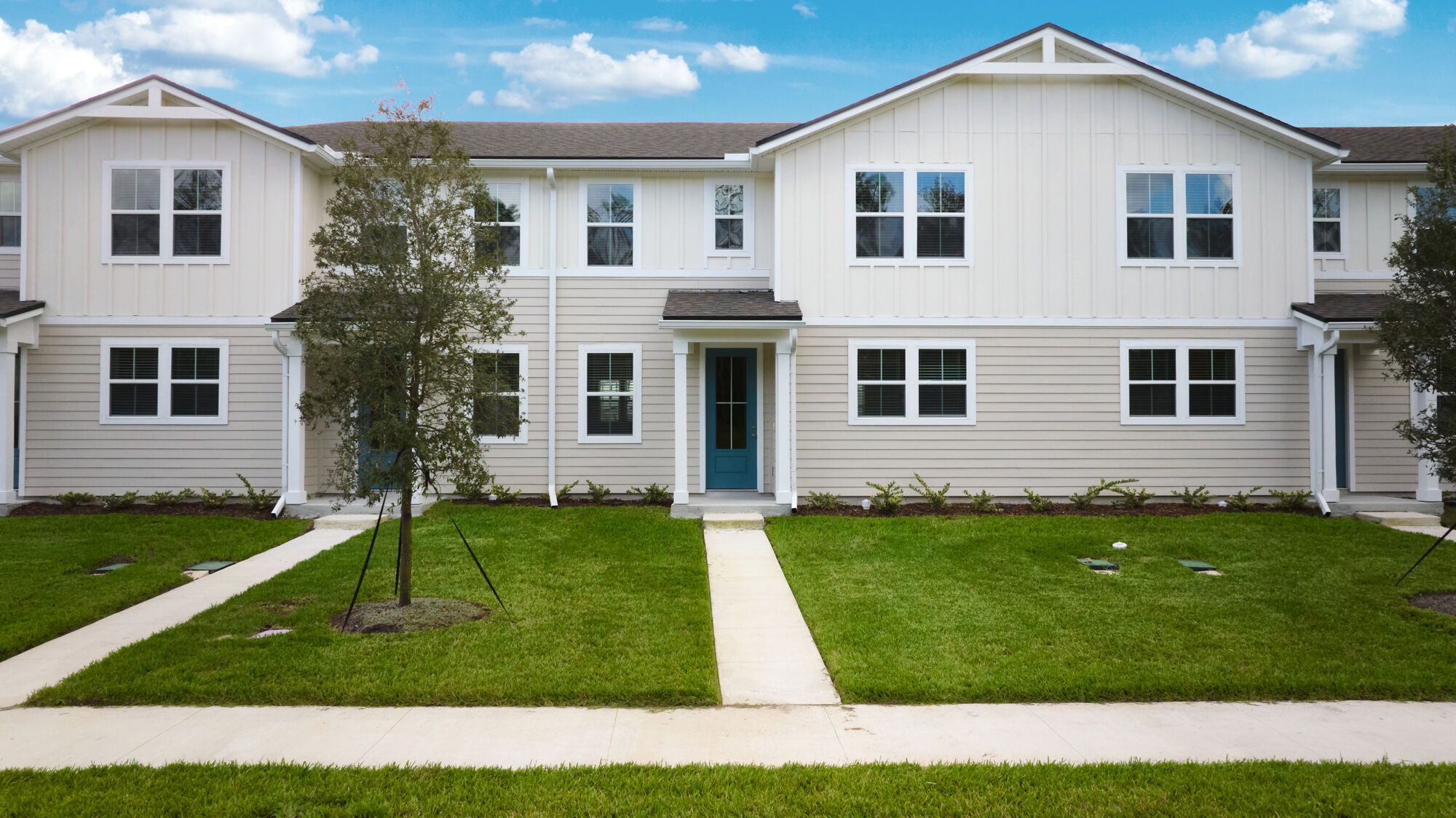 Exterior:Carver Farmhouse