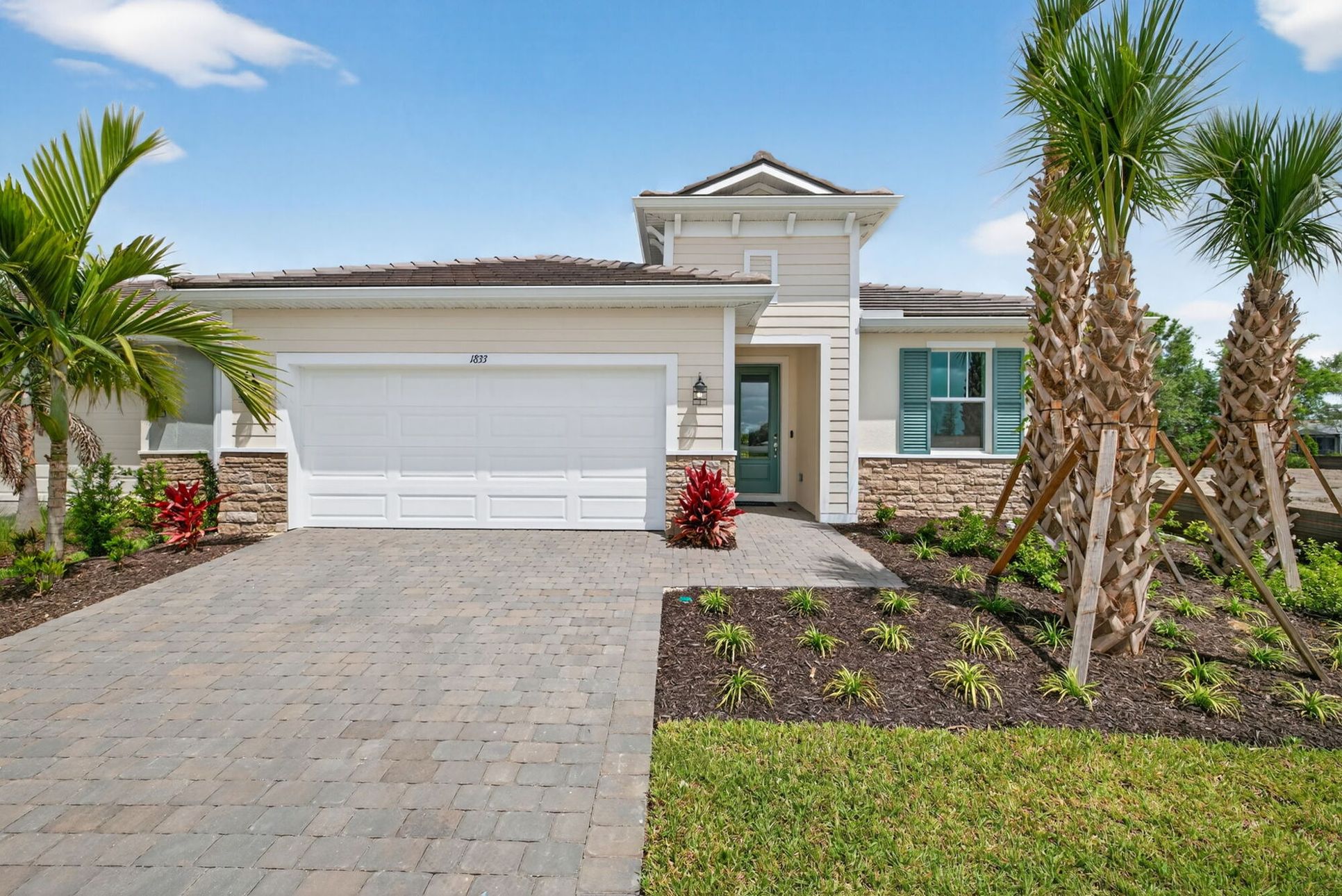 Exterior:Coastal exterior style