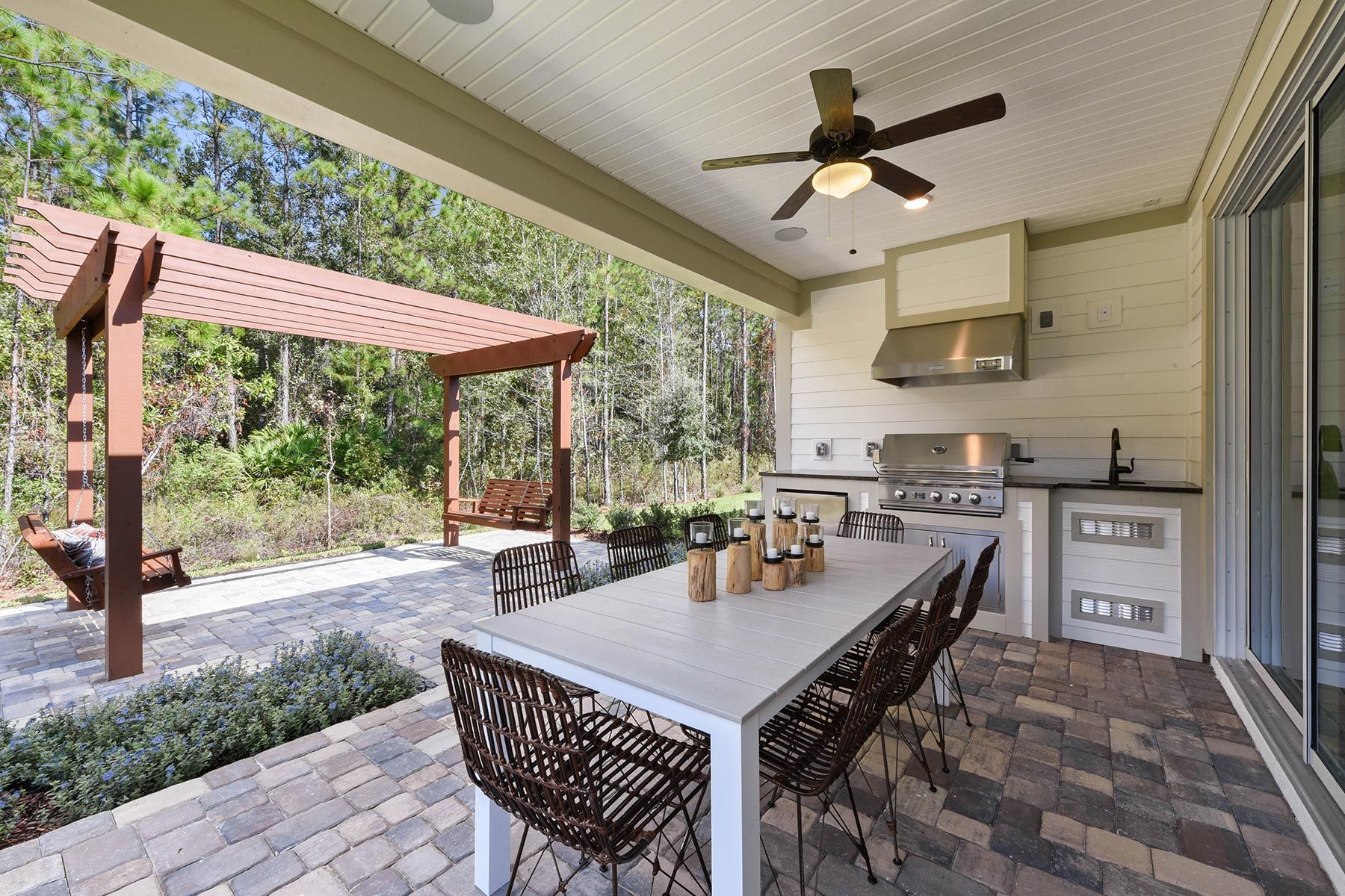 St. Johns - RiverTown - WaterSong:Lane Model Lanai