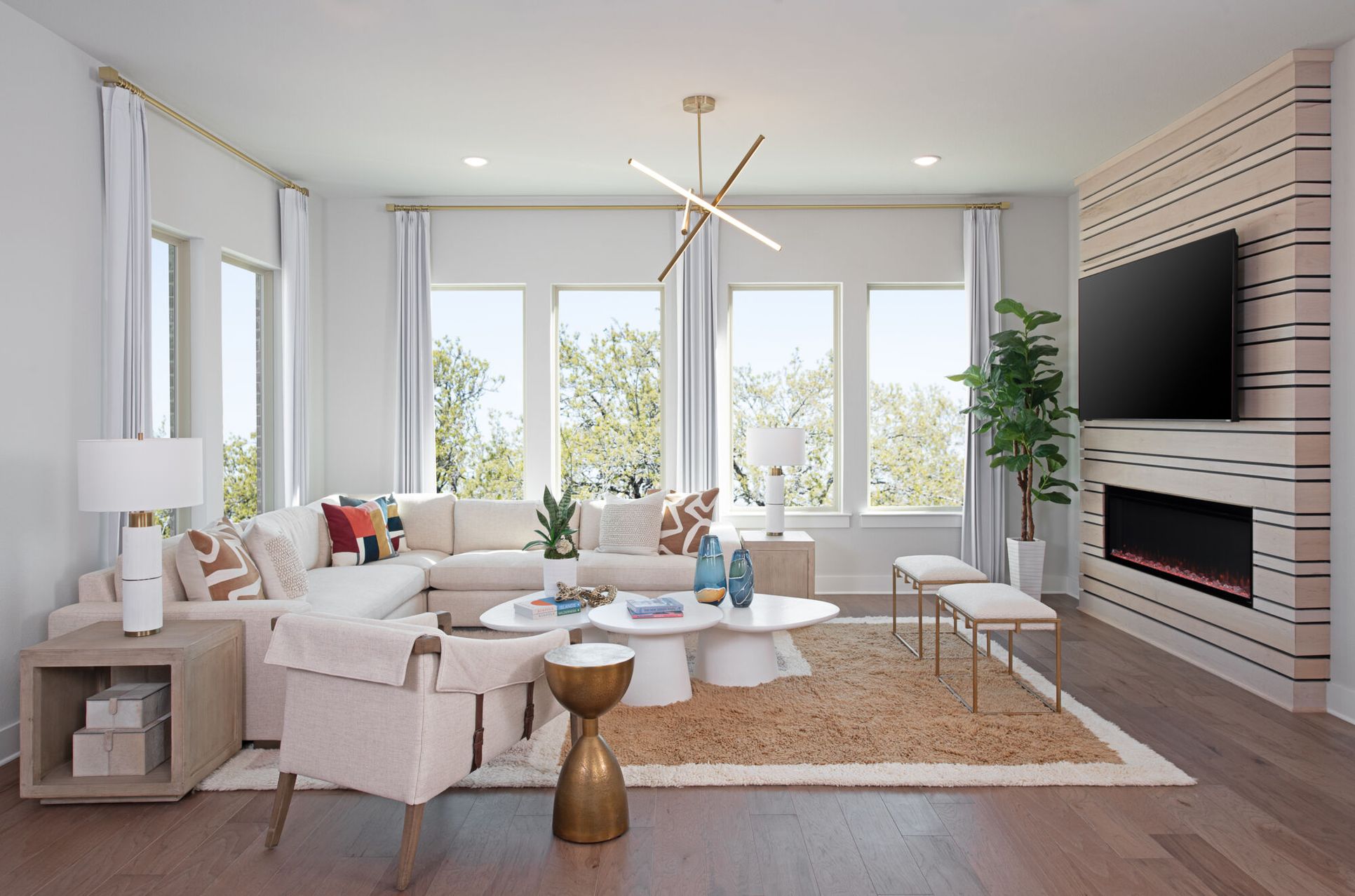 Photo representation of the Wakefield model. Colors, finishes and options will vary.