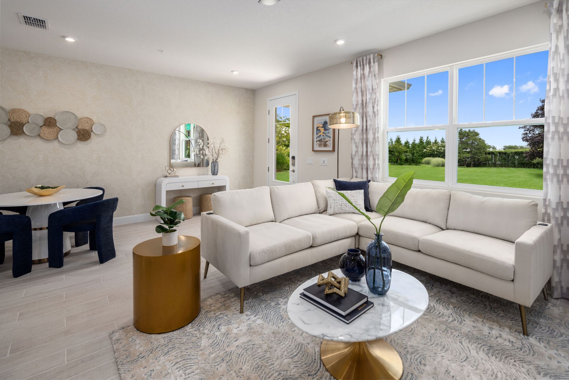 Exterior:Great Room