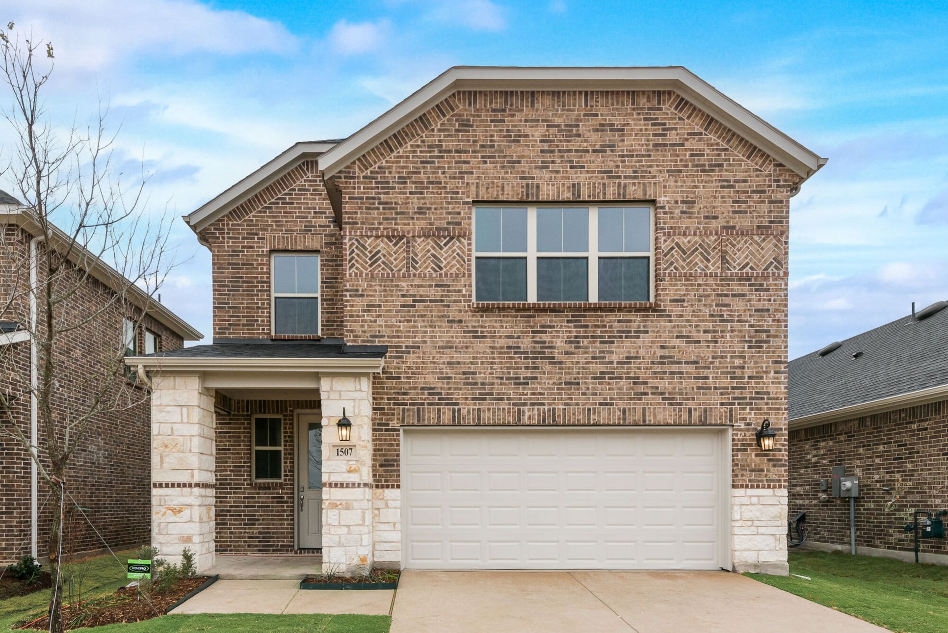 Exterior:Front Elevation