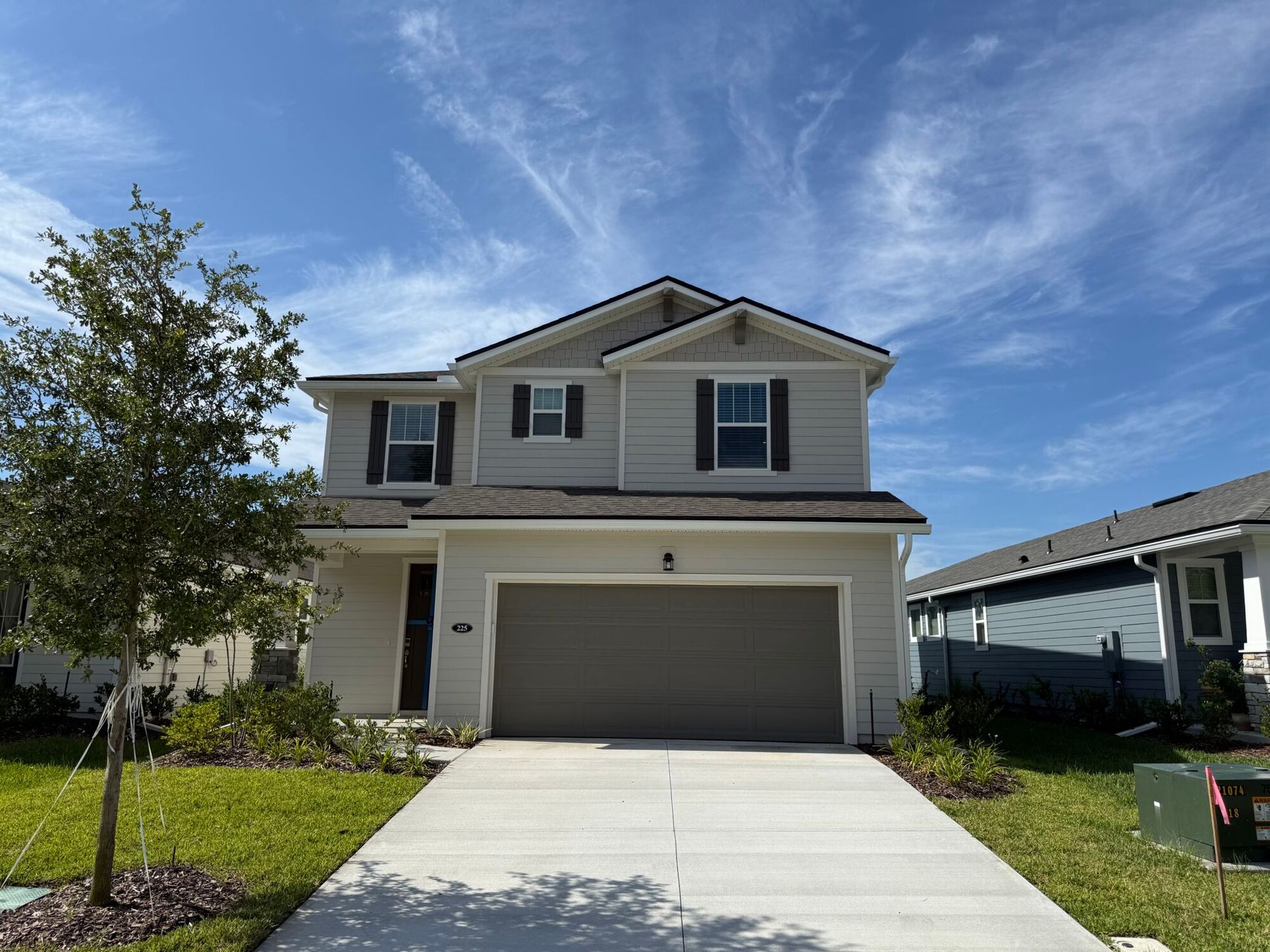 Exterior:Craftsman Exterior Style