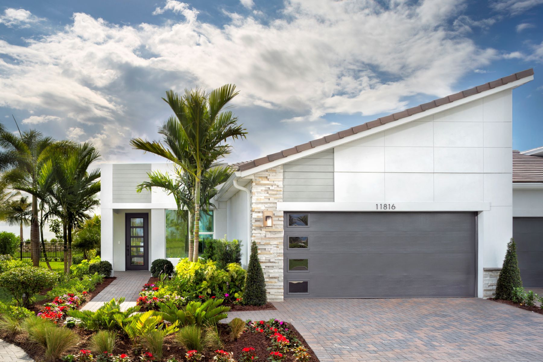 Felicity Grand Exterior:Felicity Grand