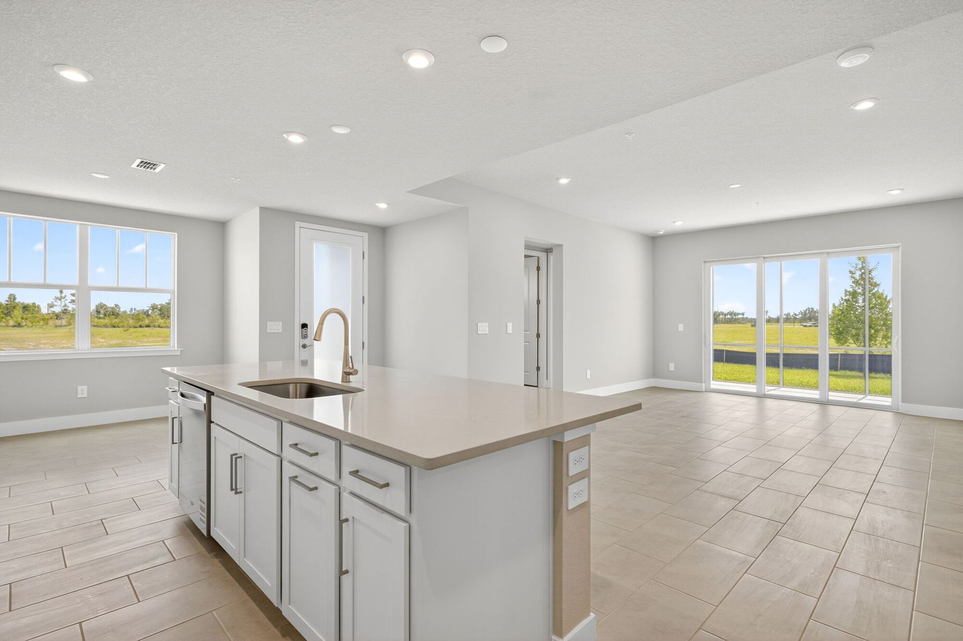 Exterior:Great Room
