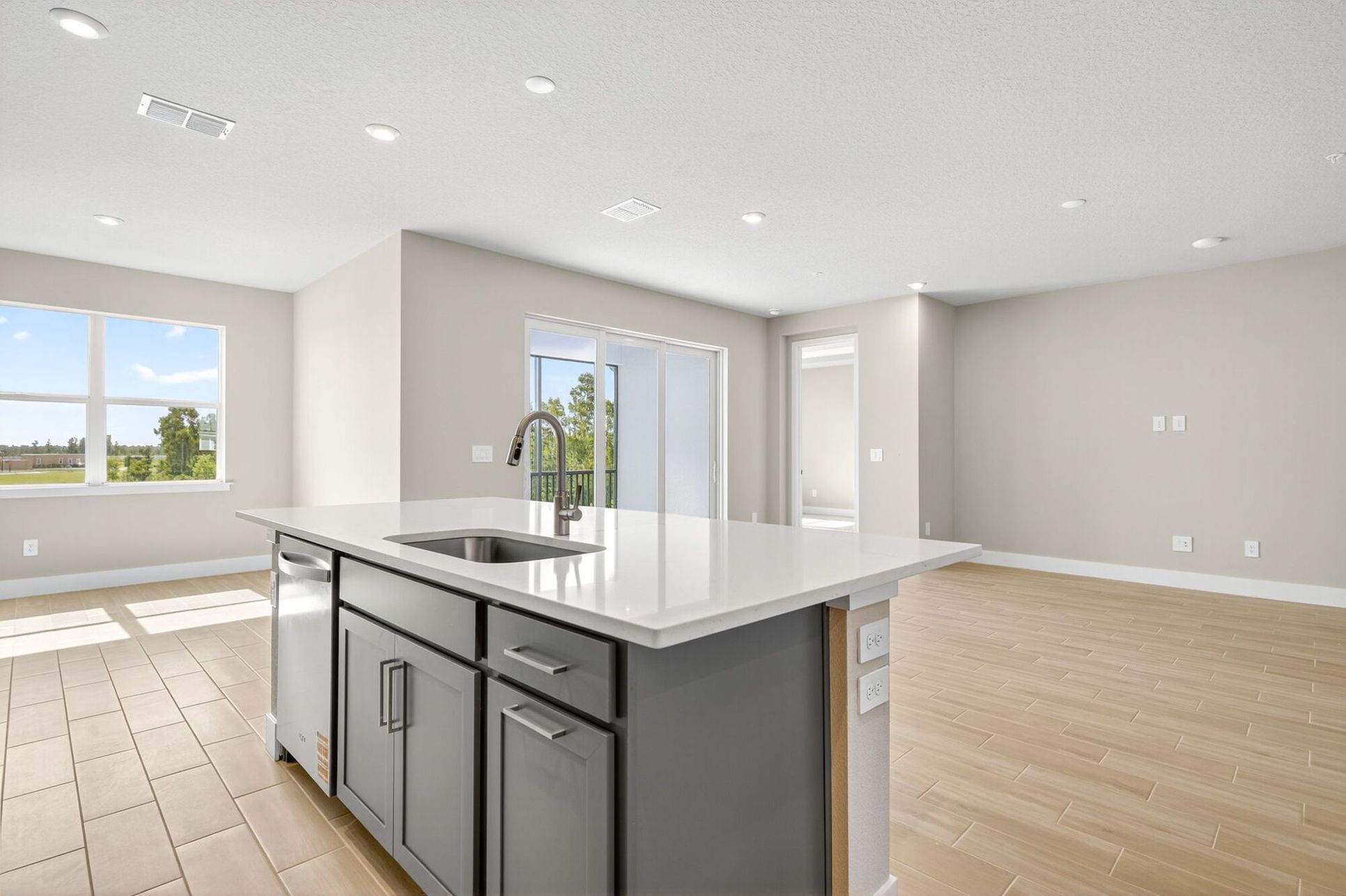 Exterior:Great Room