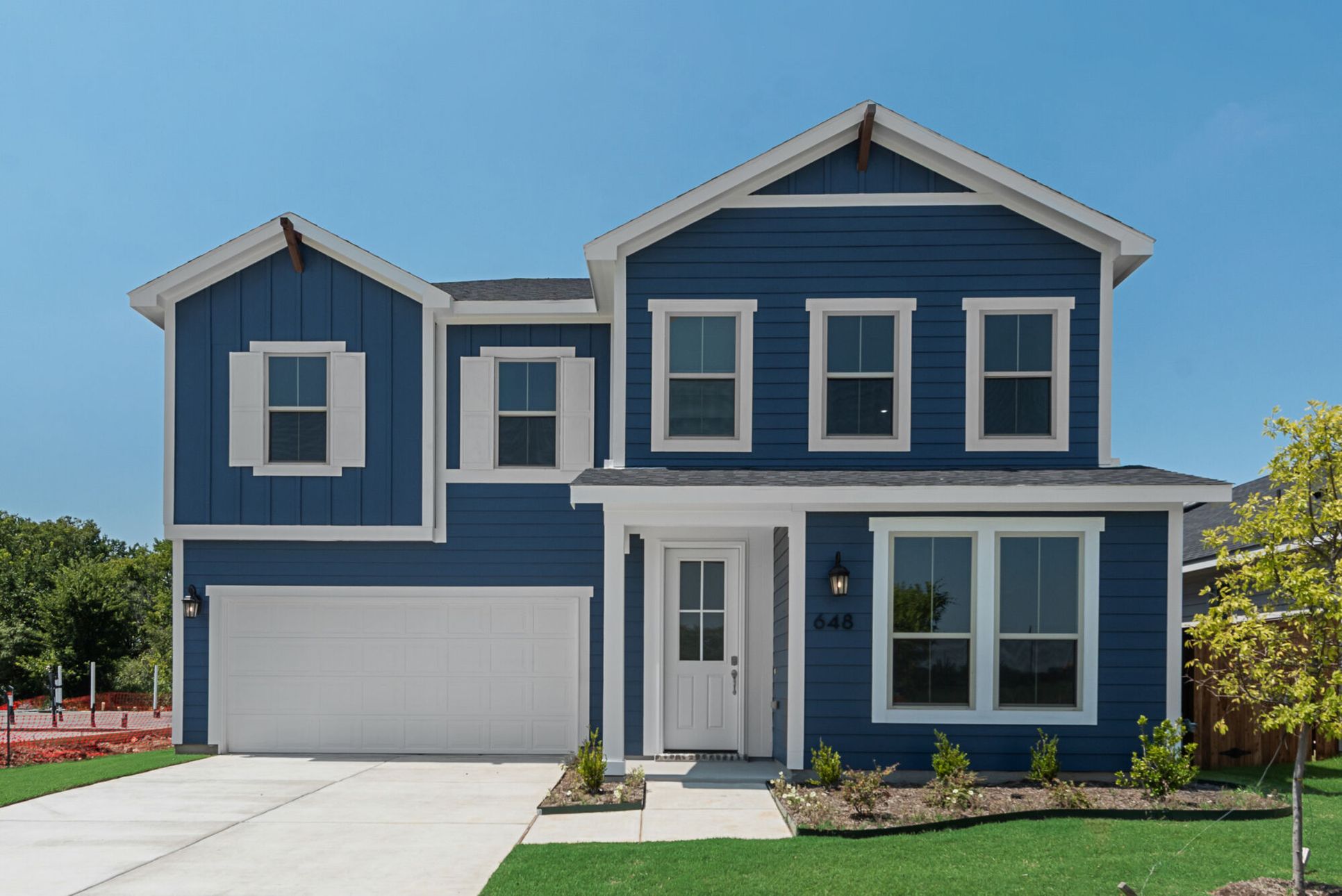 Exterior:Front