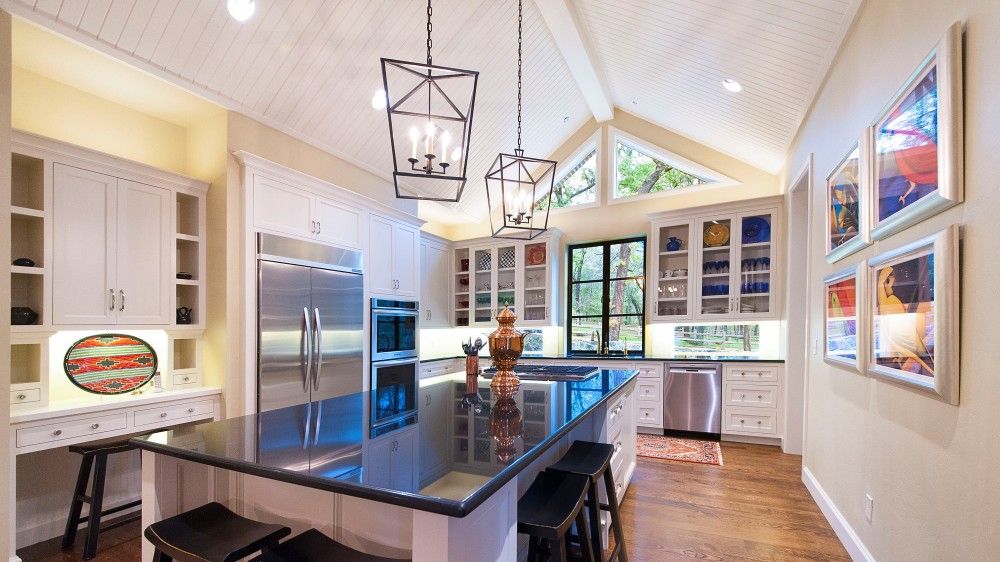 Matt Wilson Custom Homes LLC,73034