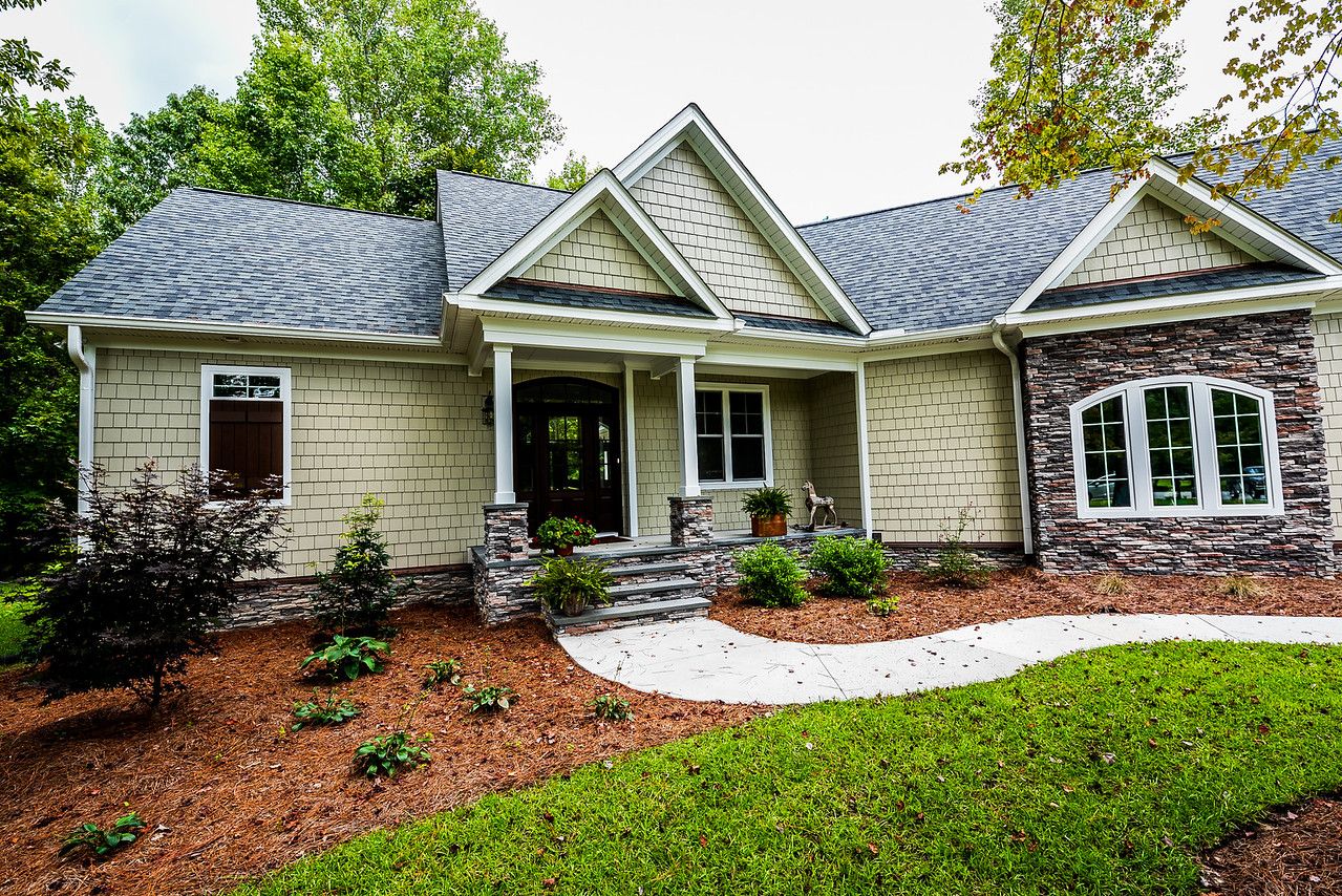 Mcclay Custom Homes,28562