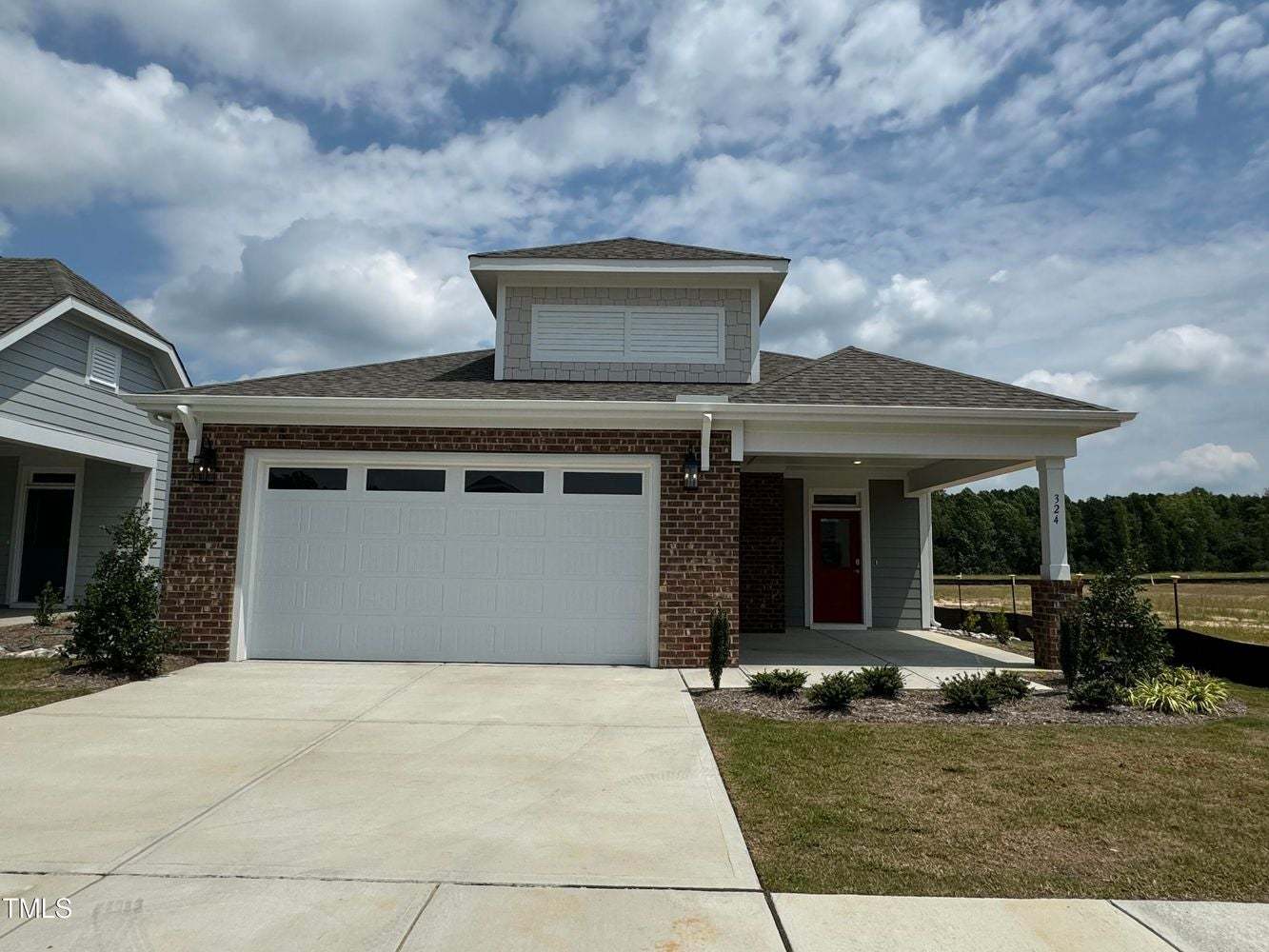 Exterior:Sycamore Exterior