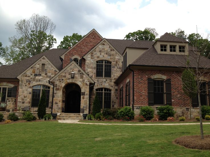 Mckee Giuliani Builders,43074