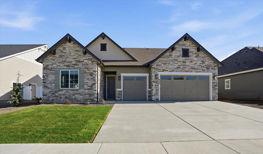 Powell-Lot29-Hevostila-Estates Exterior:Exterior