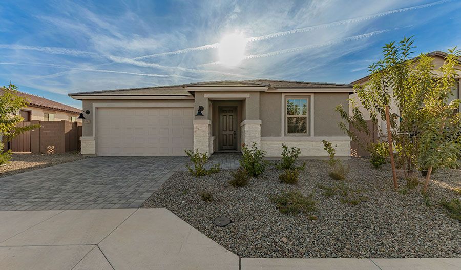 Alexandrite-Lot49-Entrada-del-oro-ii Exterior:Exterior