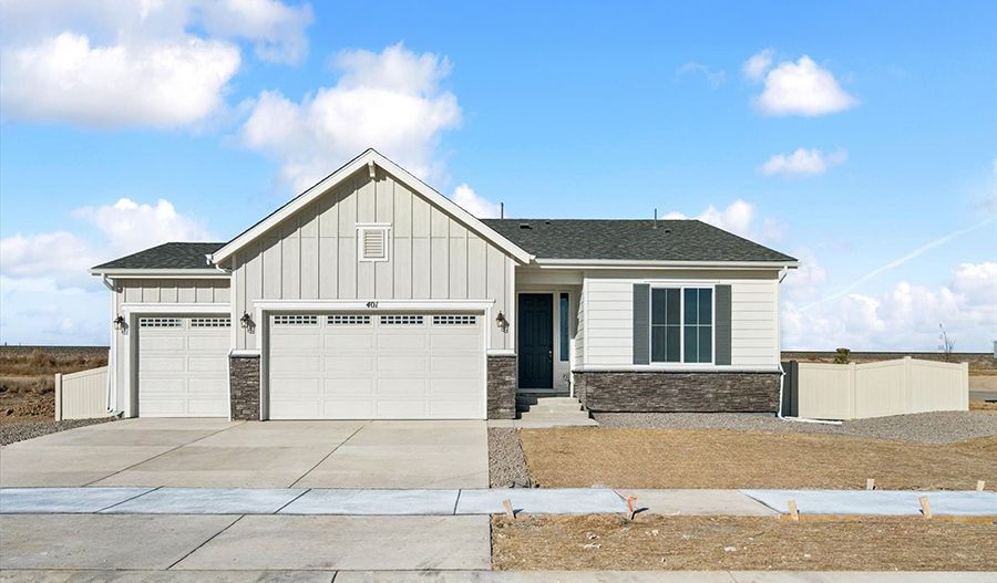 Noble-10-VistaWest Exterior:Exterior