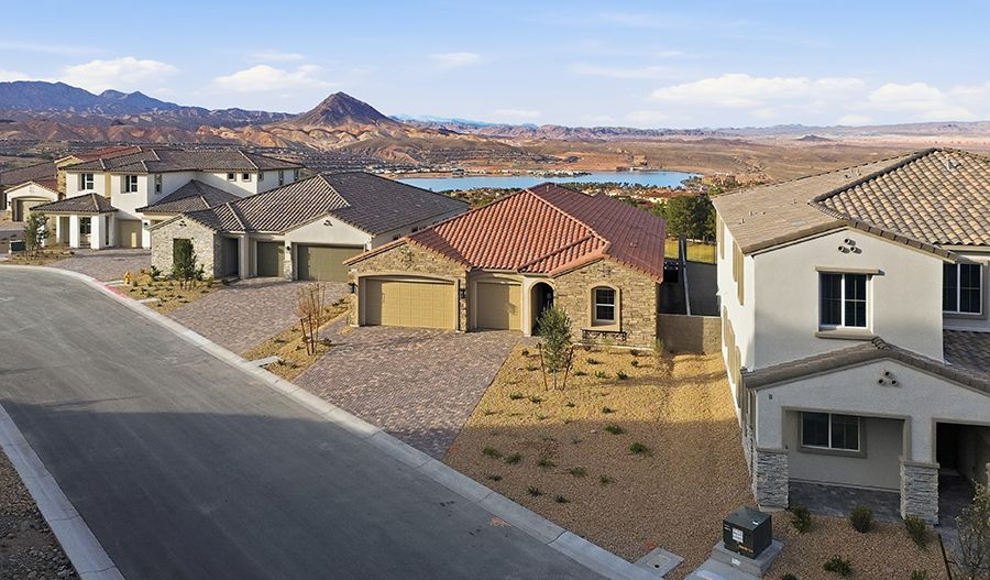 Darius-7-SalernoSummit Exterior:Exterior