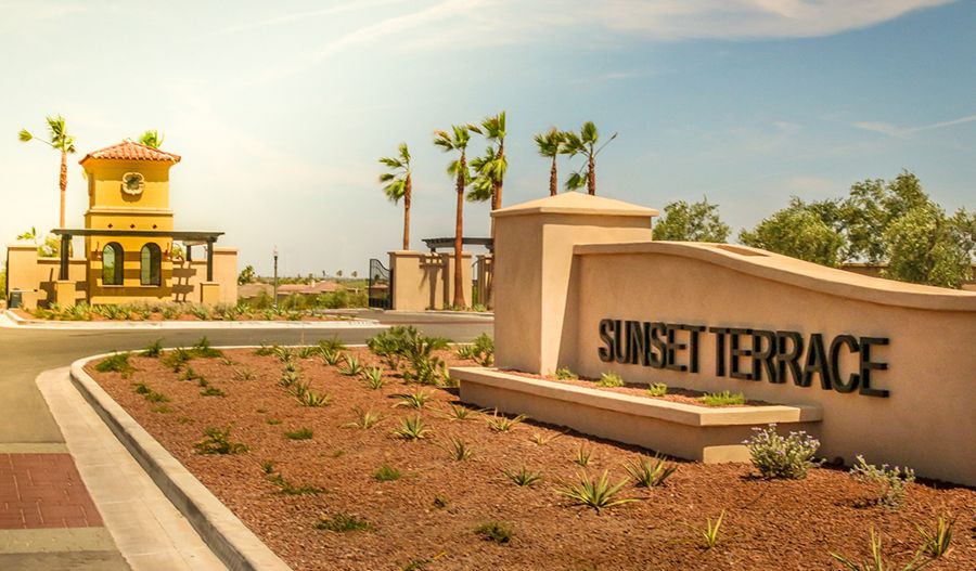 SunsetTerrace-PHX-Monument