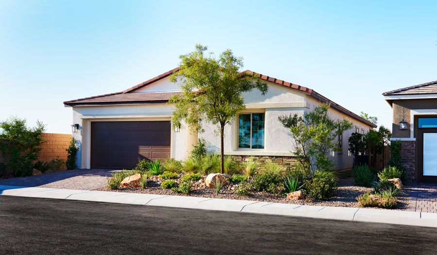 Sarah-LV-Exterior daytime (Edgefield)