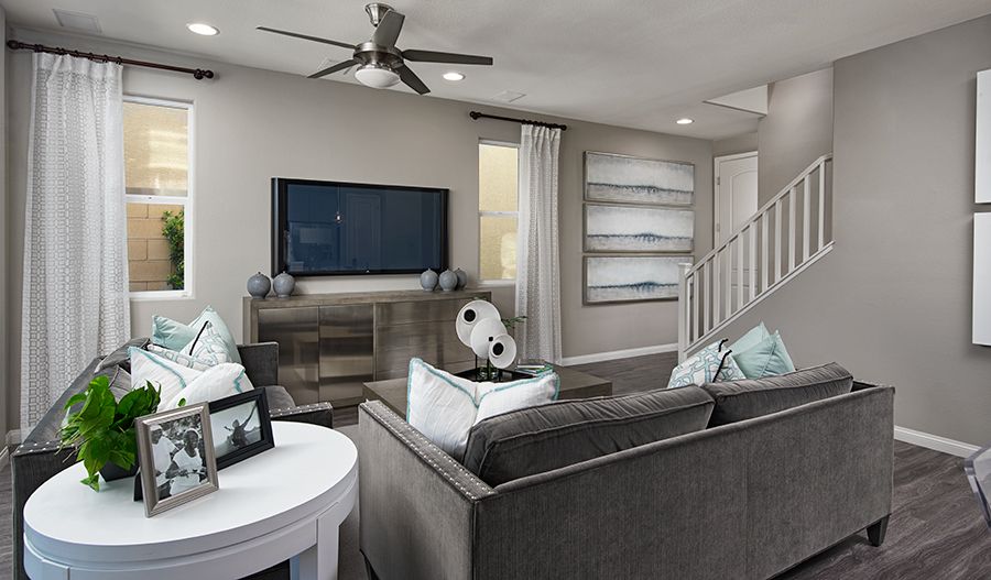 AcadiaAtSkyeCanyon-LV-Elaine Family Room