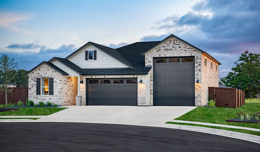 Pewter-X929-ShoresideatGreggRanch Exterior:Exterior
