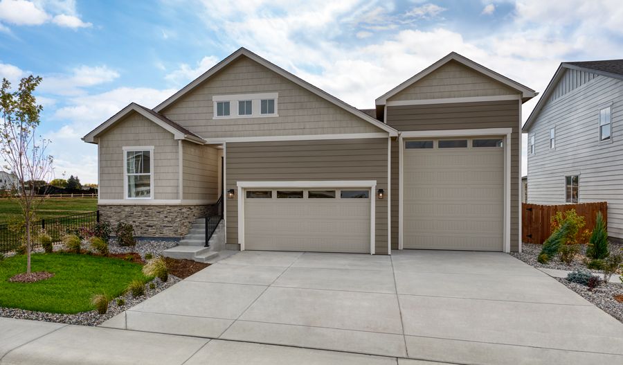 Bronze-D928-WindsorVillagesAtPtarmigan Exterior:The Bronze Exterior