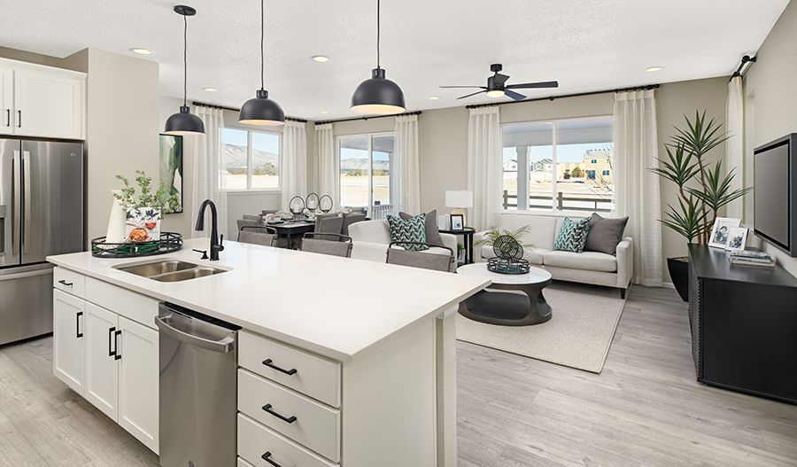 Wintergreen-R941-WillowSprings Kitchen:The Wintergreen