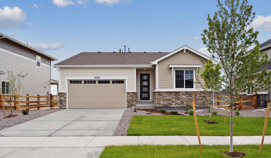 Alexandrite-Lot53-TheAuroraHighlands Exterior:Exterior