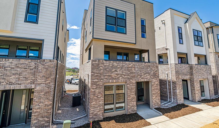 Flatiron-Lot16-CityscapeatDoveValley Exterior:Exterior
