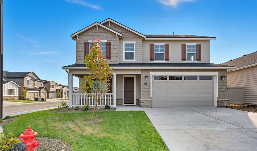 Hemingway-Lot25-Friendship-Square Exterior:Exterior