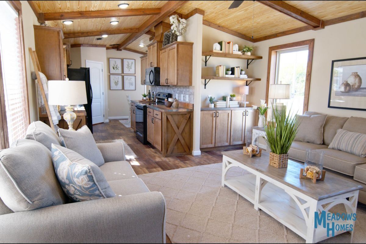 Meadows Homes,38501