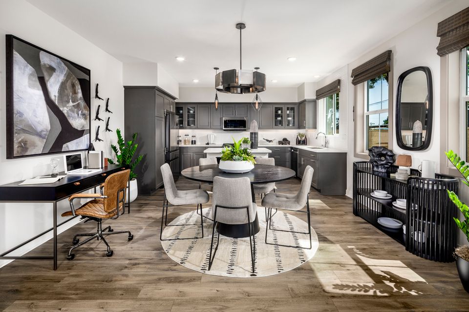 Dining/Kitchen