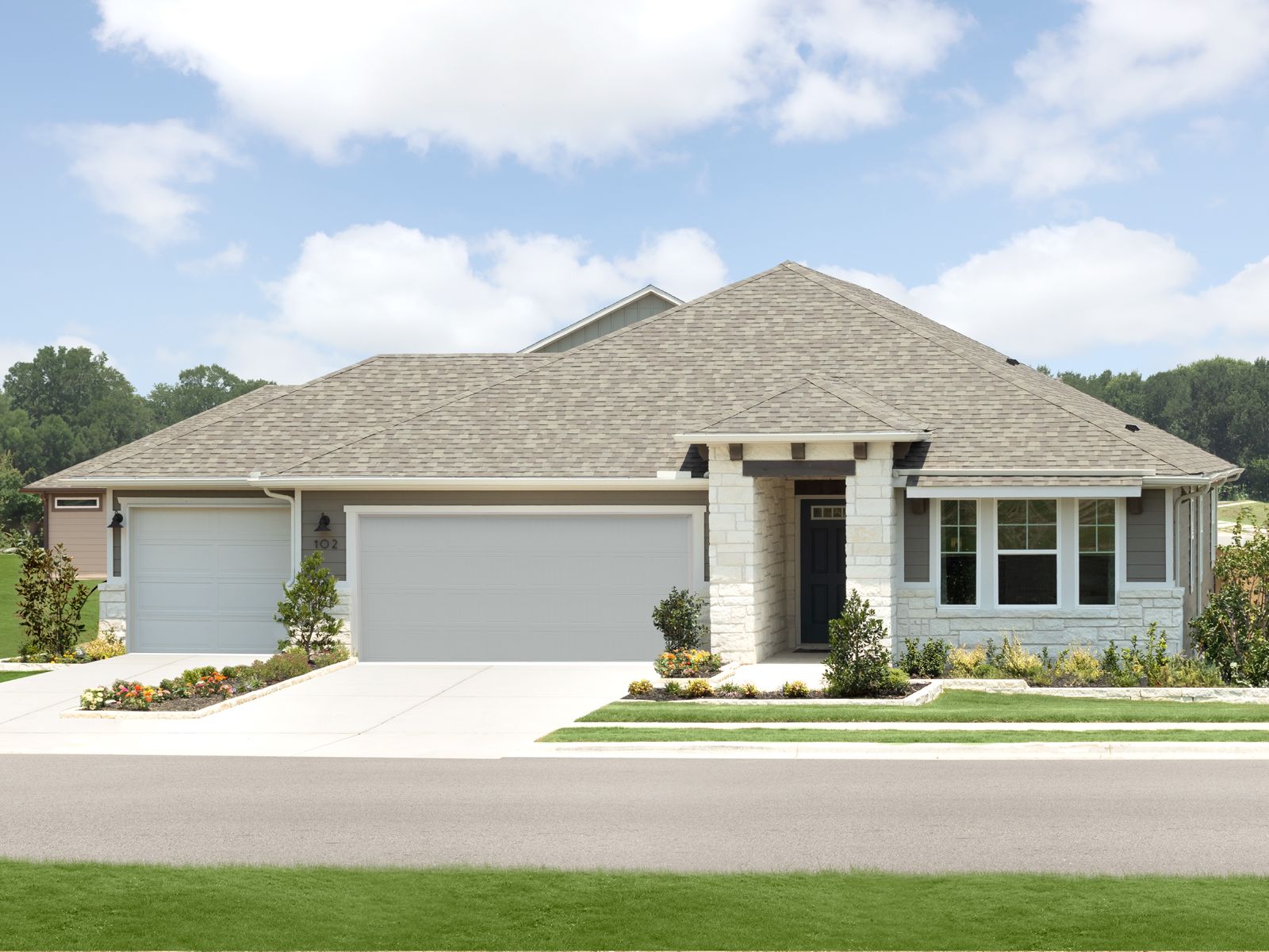 Discover the Henderson floorplan in Riverbend at Double Eagle.