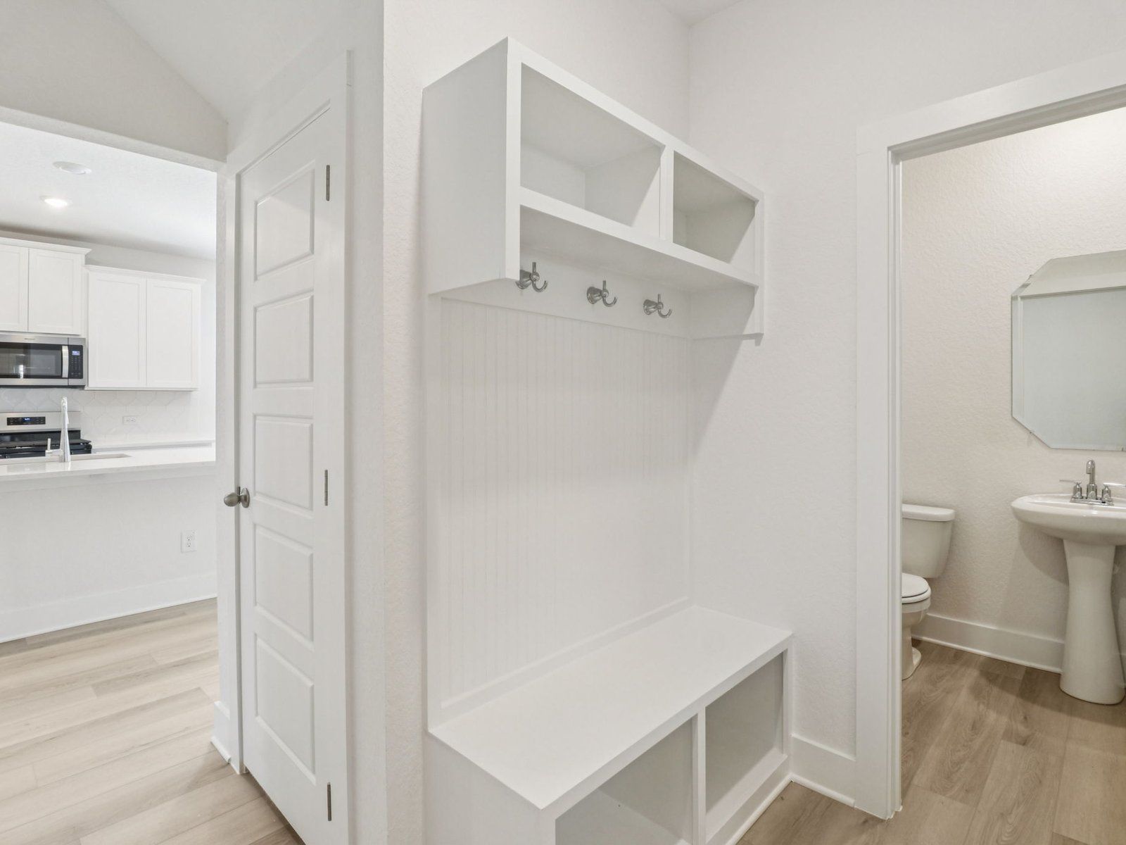 Foyer:Foyer in the Matador floorplan at a Meritage Homes community.