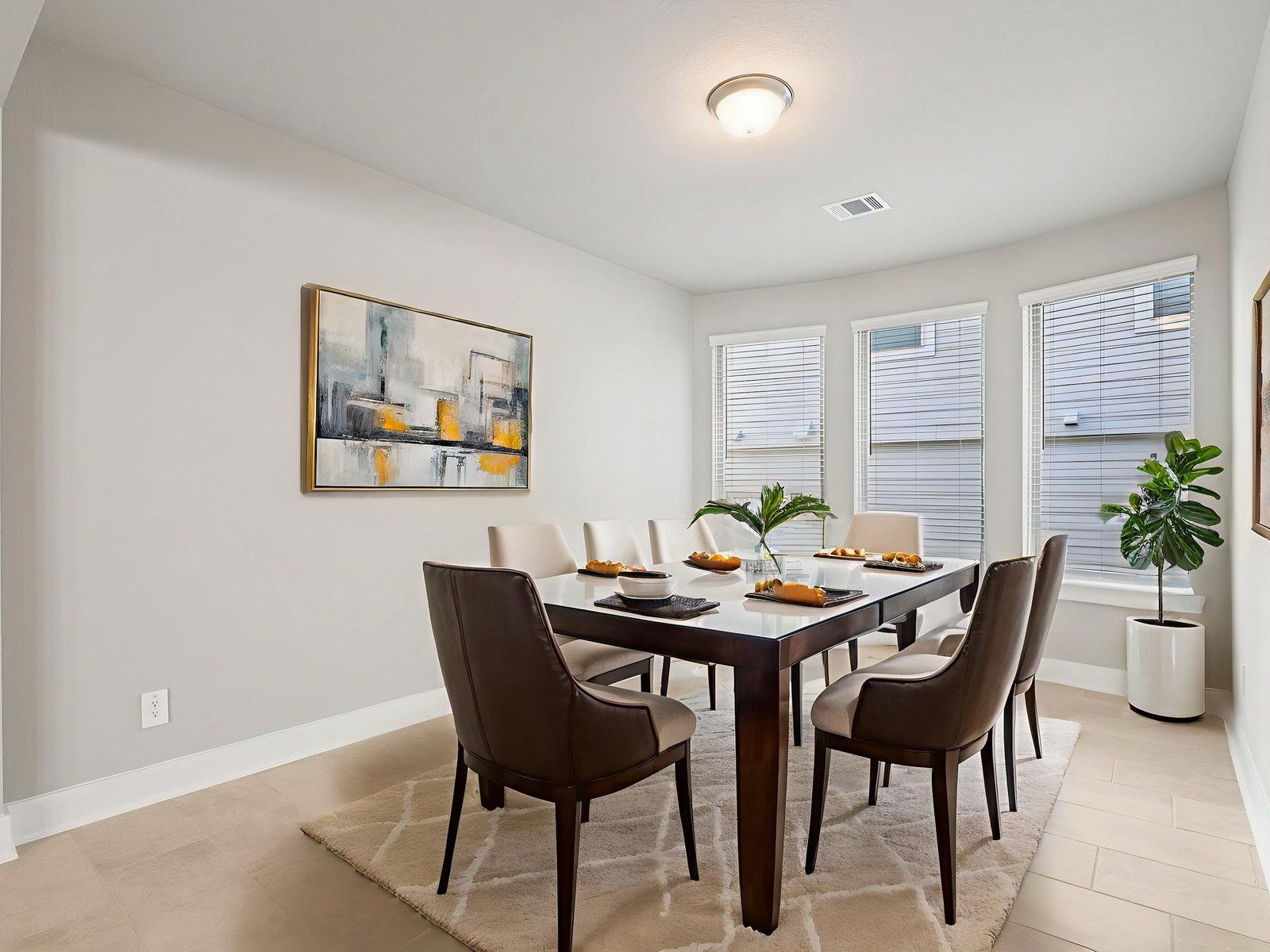 Dining Room:Dining Room